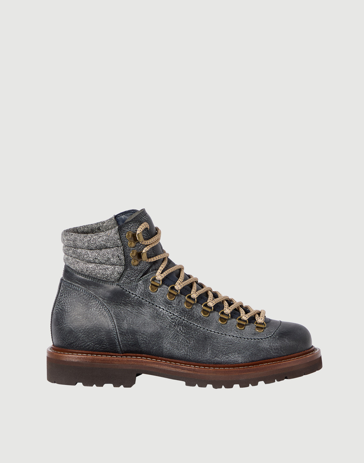 بوت برباط من Brunello Cucinelli، جلد عجل أزرق