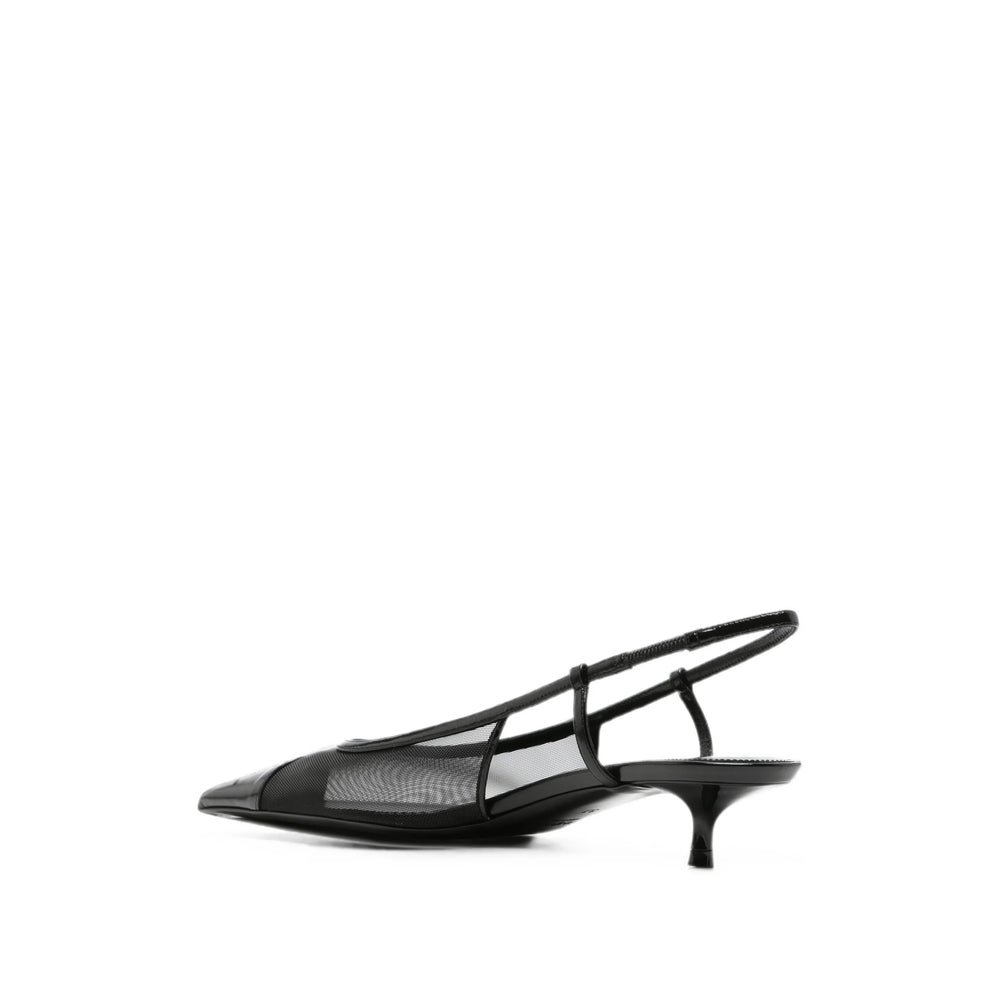 حذاء من Saint Laurent، جلد عجل ومطاط أسود