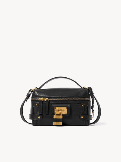 CHLOE'