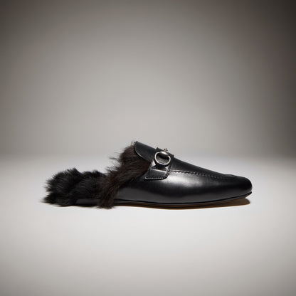 حذاء ميول Casanova من Gucci، جلد أسود