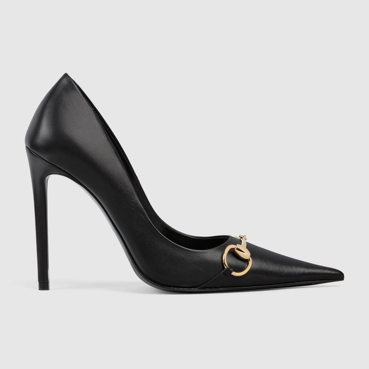 حذاء بكعب Horsebit من Gucci، جلد نابا أسود