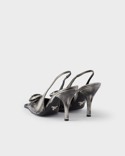 حذاء ميول من Prada، جلد ماعز أسود