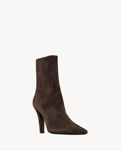 بوت كاحل Jill من Saint Laurent، جلد عجل سويدي بني