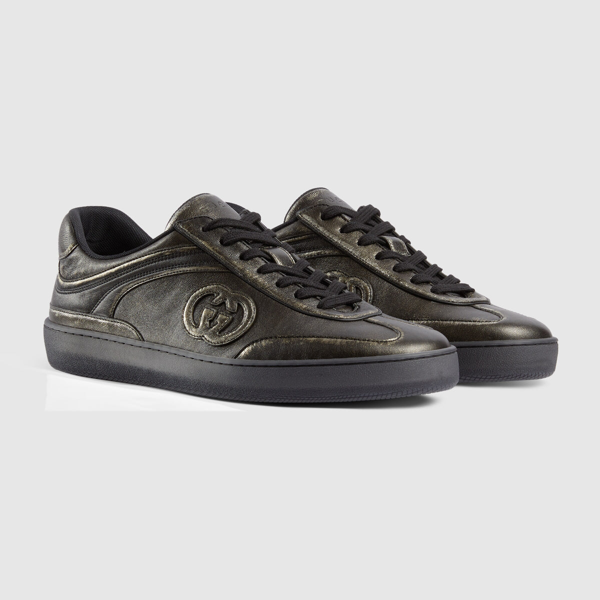 حذاء رياضي G75 من Gucci، جلد أسود