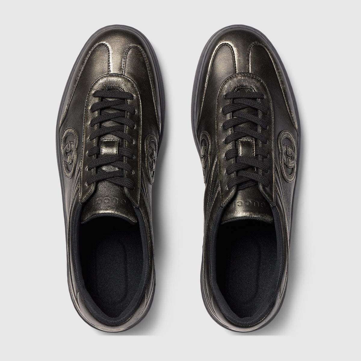 حذاء رياضي G75 من Gucci، جلد أسود