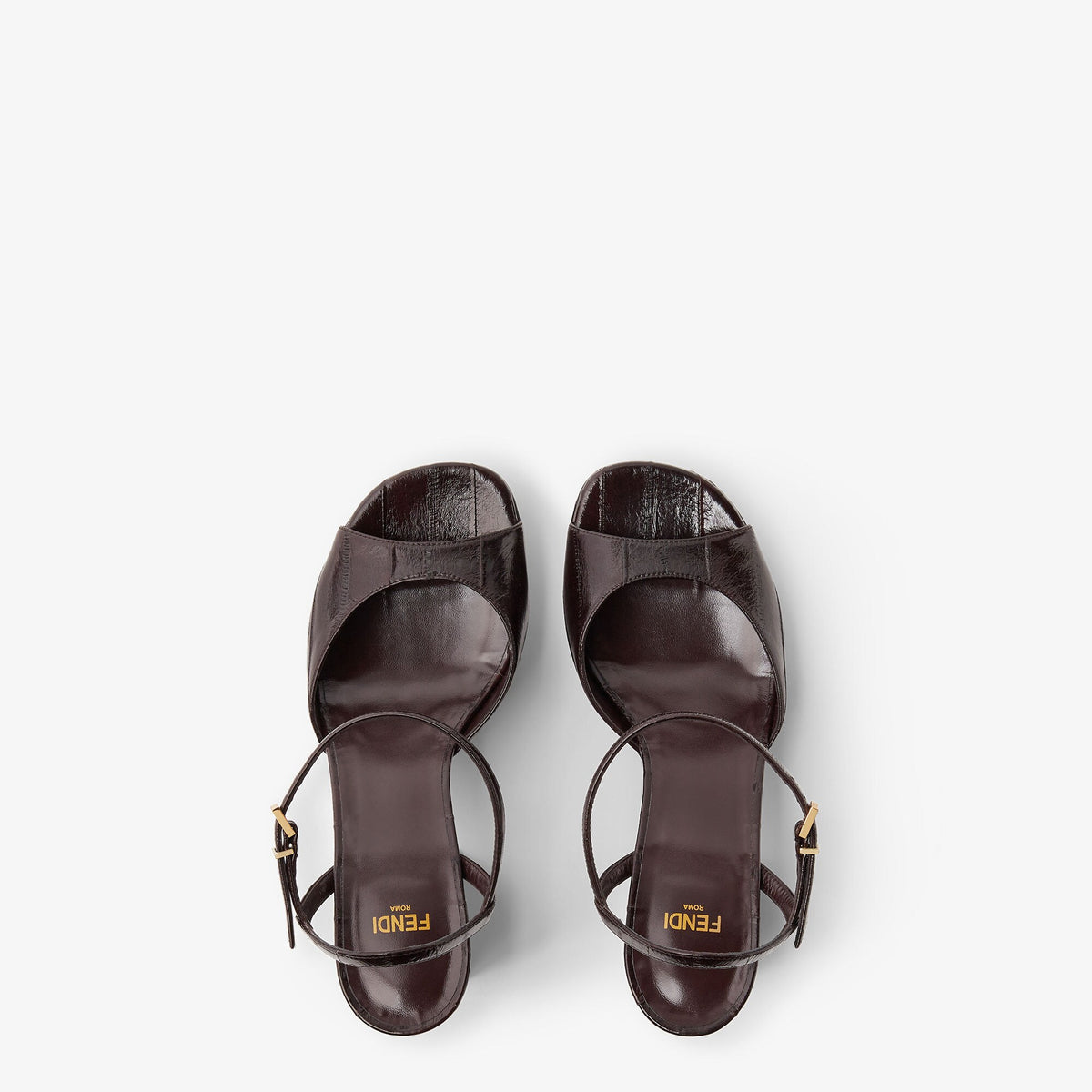 صندل بلاتفورم من Fendi، جلد هاغفيش بني