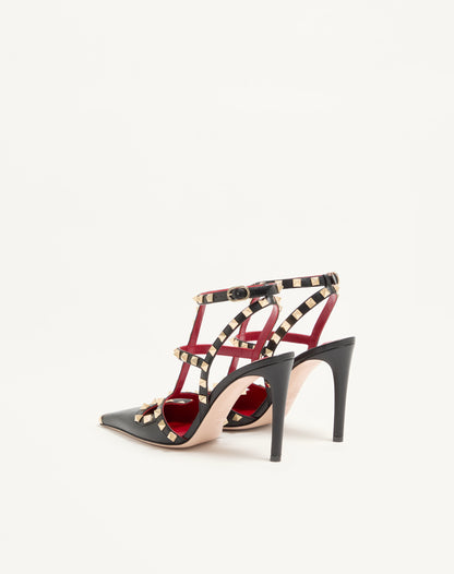 حذاء بكعب Rockstud من Valentino Garavani، جلد جدي أسود