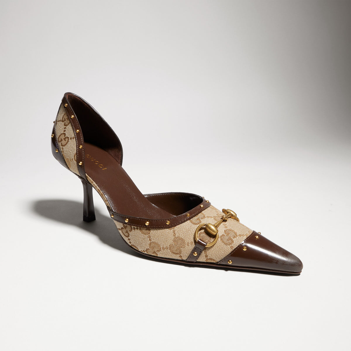 حذاء بكعب Boulevard من Gucci، قماش GG بيج وبني