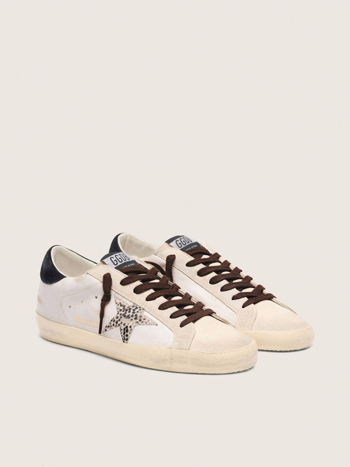 حذاء رياضي Super-Star من Golden Goose، جلد أبيض وأسود