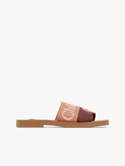 خف بشريط الشعار من Chloé، كتان بني ووردي