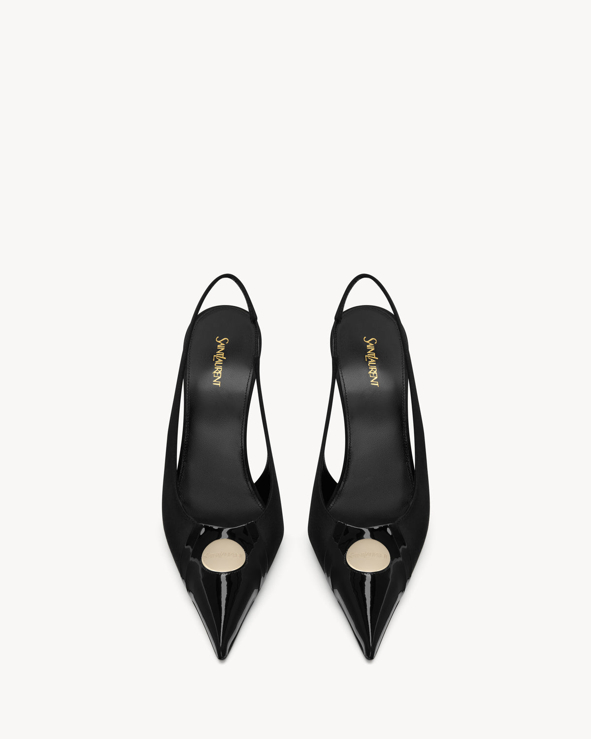 حذاء بكعب Louis بحزام خلفي من Saint Laurent، جلد لامع وساتان أسود