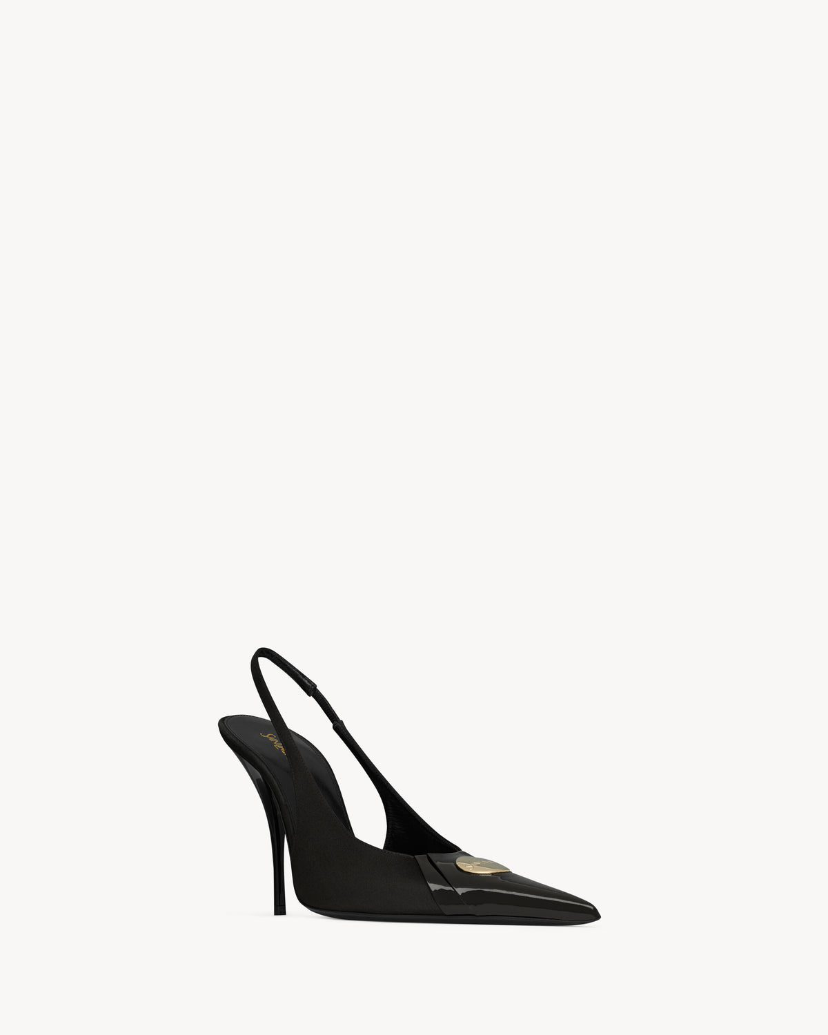 حذاء بكعب Louis بحزام خلفي من Saint Laurent، جلد لامع وساتان أسود