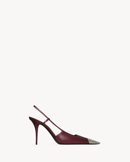 حذاء سلينغباك Jeanne من Saint Laurent، جلد أحمر