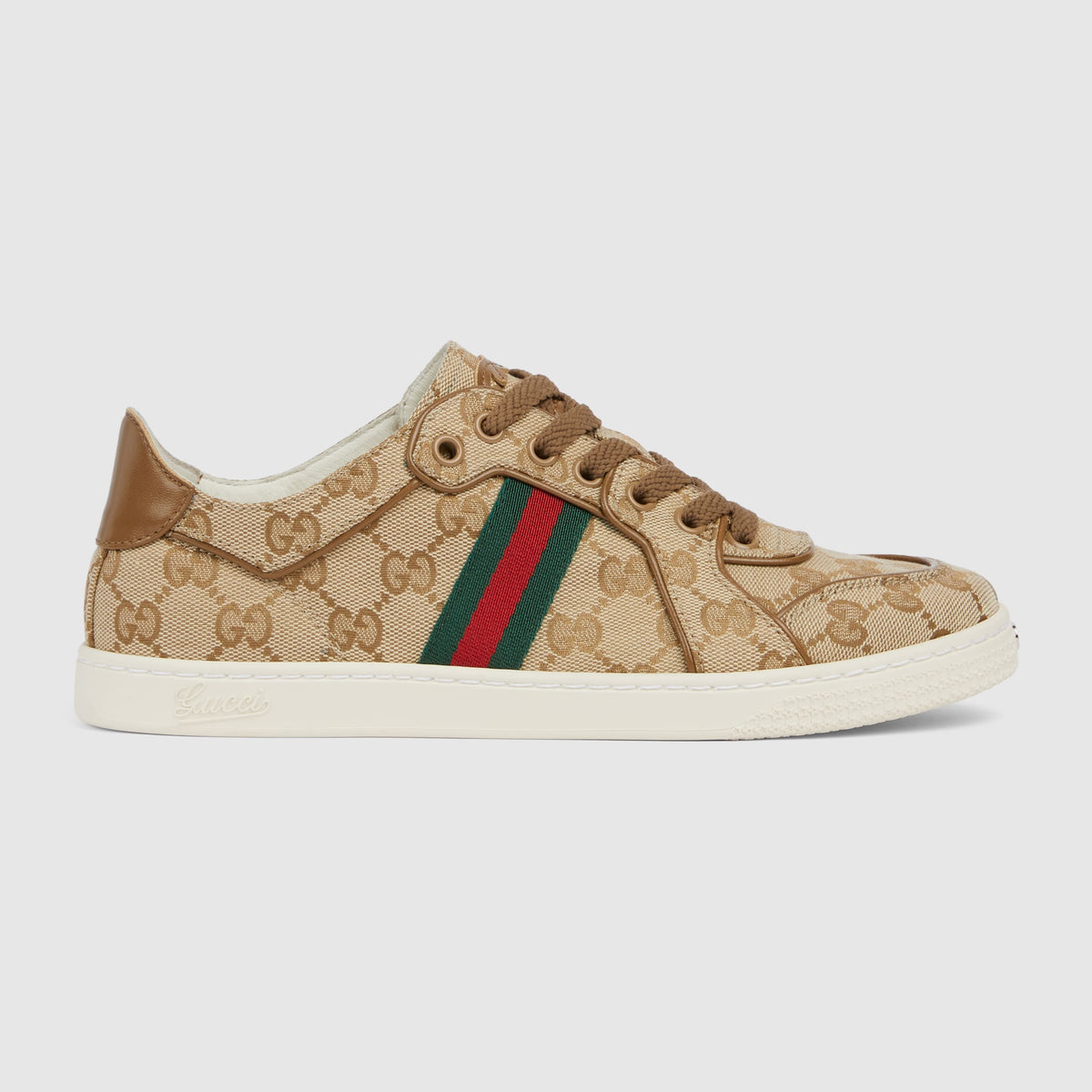 حذاء رياضي منخفض Stretch من Gucci، قماش GG بلون الرمل