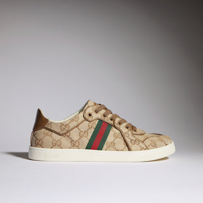 حذاء رياضي منخفض Stretch من Gucci، قماش GG بلون الرمل