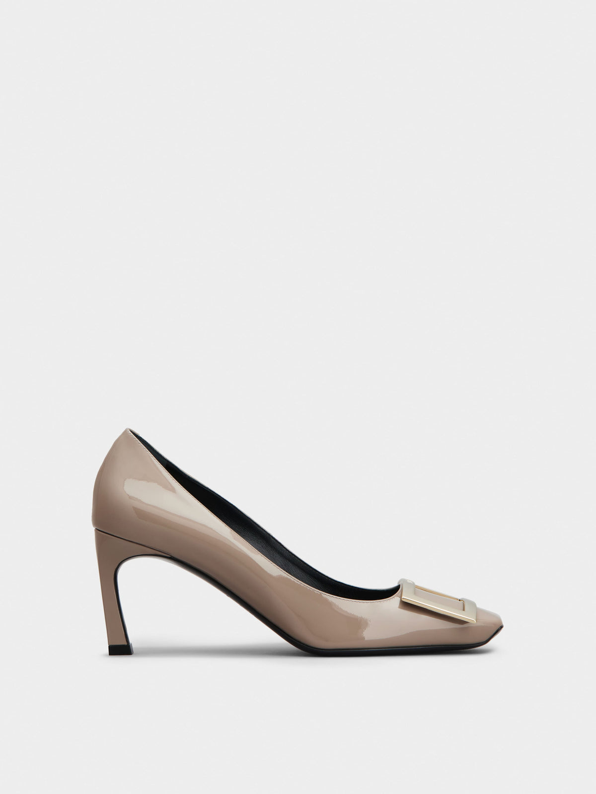 حذاء بكعب Trompette من Roger Vivier، جلد لامع بيج