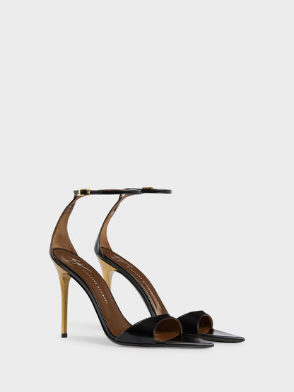 حذاء بكعب عالٍ من Giuseppe Zanotti، جلد عجل أسود