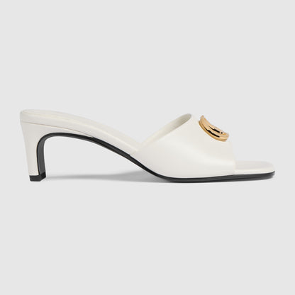 حذاء لوفر من Gucci، جلد عجل أبيض