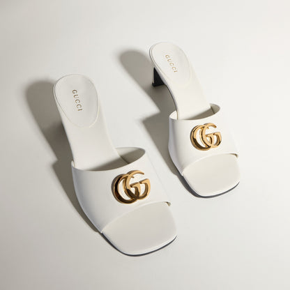 حذاء لوفر من Gucci، جلد عجل أبيض