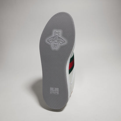 حذاء رياضي من Gucci، جلد عجل أسود