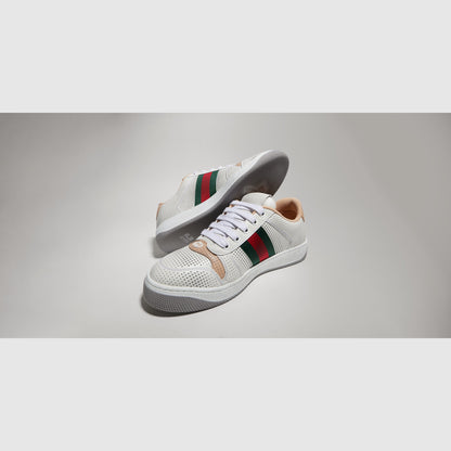 حذاء رياضي من Gucci، جلد عجل أسود