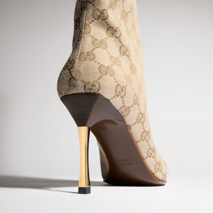 بوت بطول الركبة Bombshell من Gucci، قماش GG