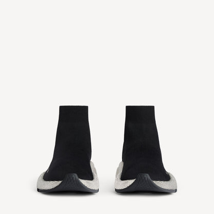 حذاء رياضي Speed من Balenciaga، تريكو أسود بالكريستال