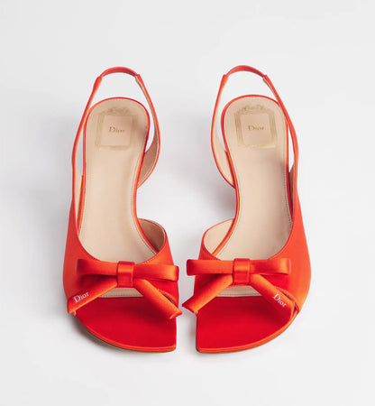 CHRISTIAN DIOR
