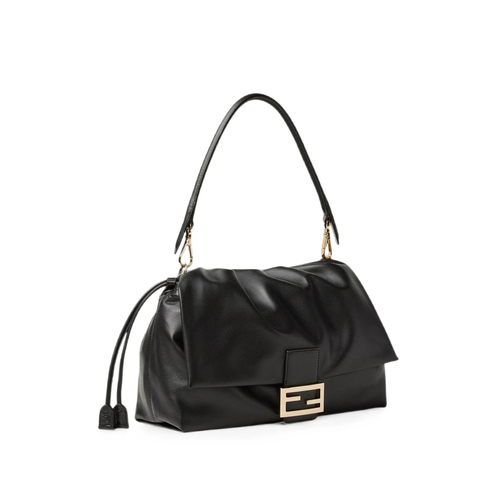 حقيبة كتف Baguette Soft Large من Fendi، جلد أسود
