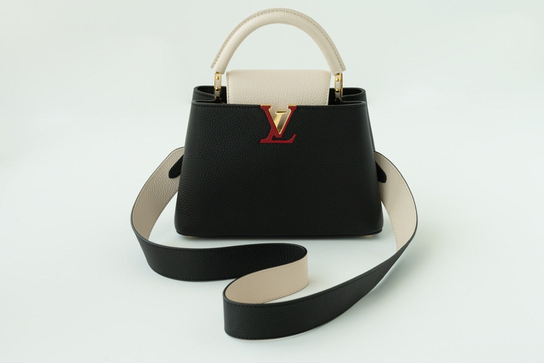 LOUIS VUITTON Capucines BB