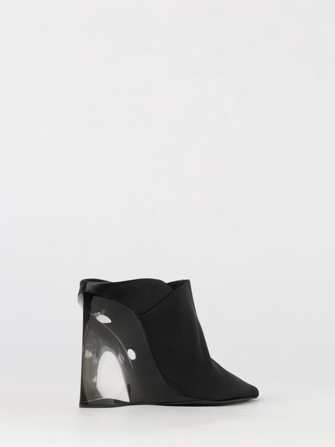 Alaïa Knit Ballet Flats in black — rear view | La Parisienne Qatar