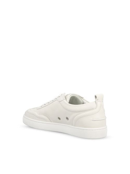 Christian Louboutin Retero sneakers in white and navy calfskin — detail view | La Parisienne Qatar