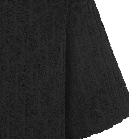Dior Oblique T-shirt in black — detail view | La Parisienne Qatar