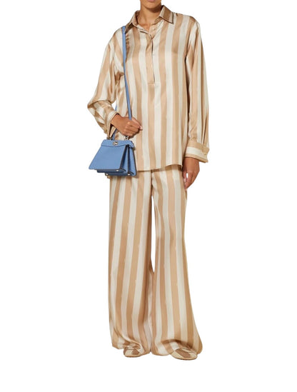 Fendi Peekaboo ISeeU Small bag in blue Cuoio Romano leather — styling view | La Parisienne Qatar