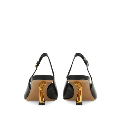 Ferragamo classic pumps in black kid leather — rear view | La Parisienne Qatar