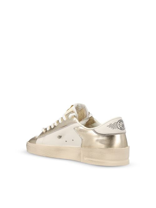 Golden Goose Stardan sneakers in white and gold leather — detail view | La Parisienne Qatar