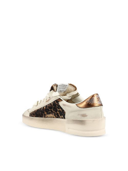 Golden Goose Stardan sneakers in white leather with leopard pony — detail view | La Parisienne Qatar