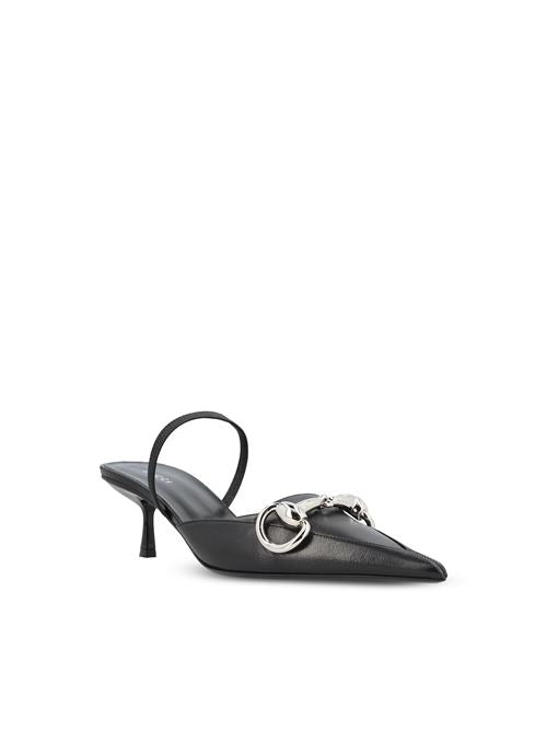 Gucci Boulevard slingback pumps in black leather — rear view | La Parisienne Qatar