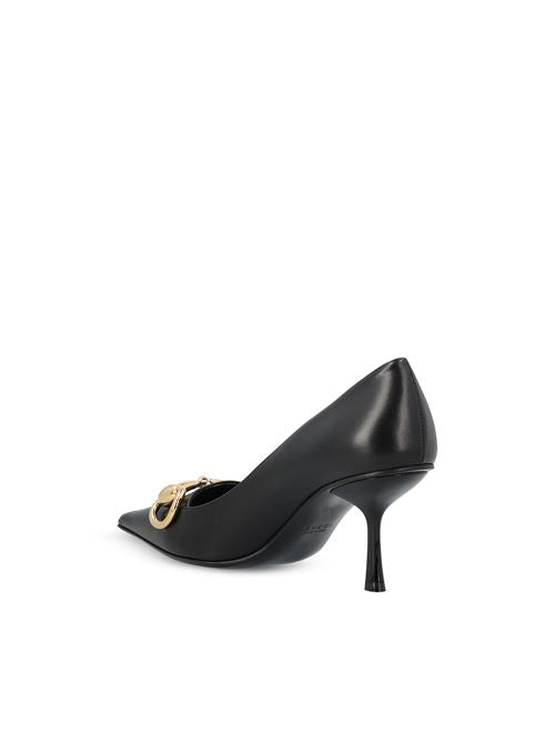 Gucci Boulevard stiletto pumps in black leather — detail view | La Parisienne Qatar