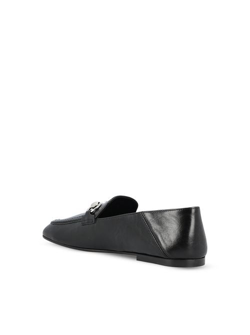 Gucci Jordaan Soft loafers in black leather — detail view | La Parisienne Qatar