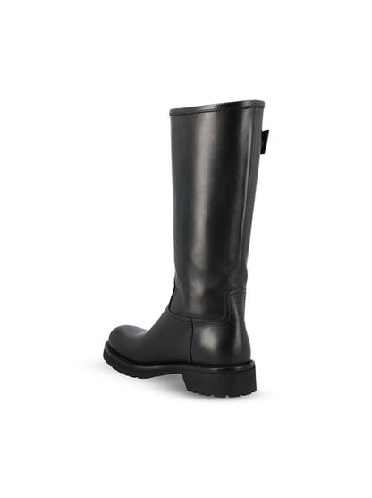 Gucci Web biker boots in black leather — detail view | La Parisienne Qatar