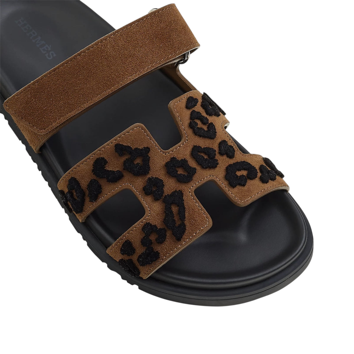Hermès Chypre smoked brown and black calfskin sandal — detail view | La Parisienne Qatar