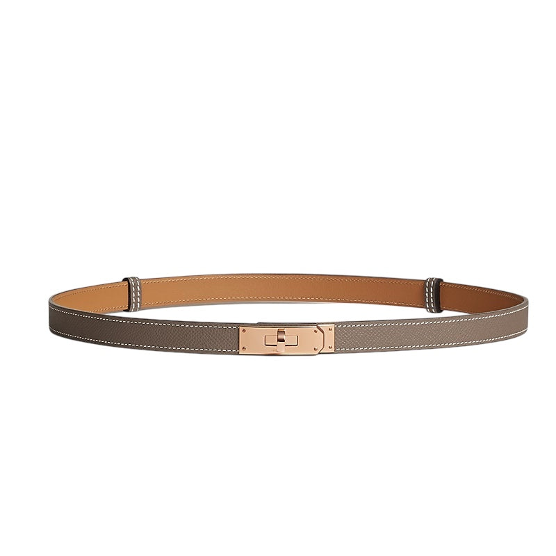 Hermès Kelly 18 belt in étoupe Epsom calfskin — front view | La Parisienne Qatar