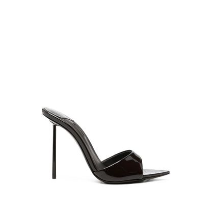 Le Silla shoes in brown calf leather — front view | La Parisienne Qatar