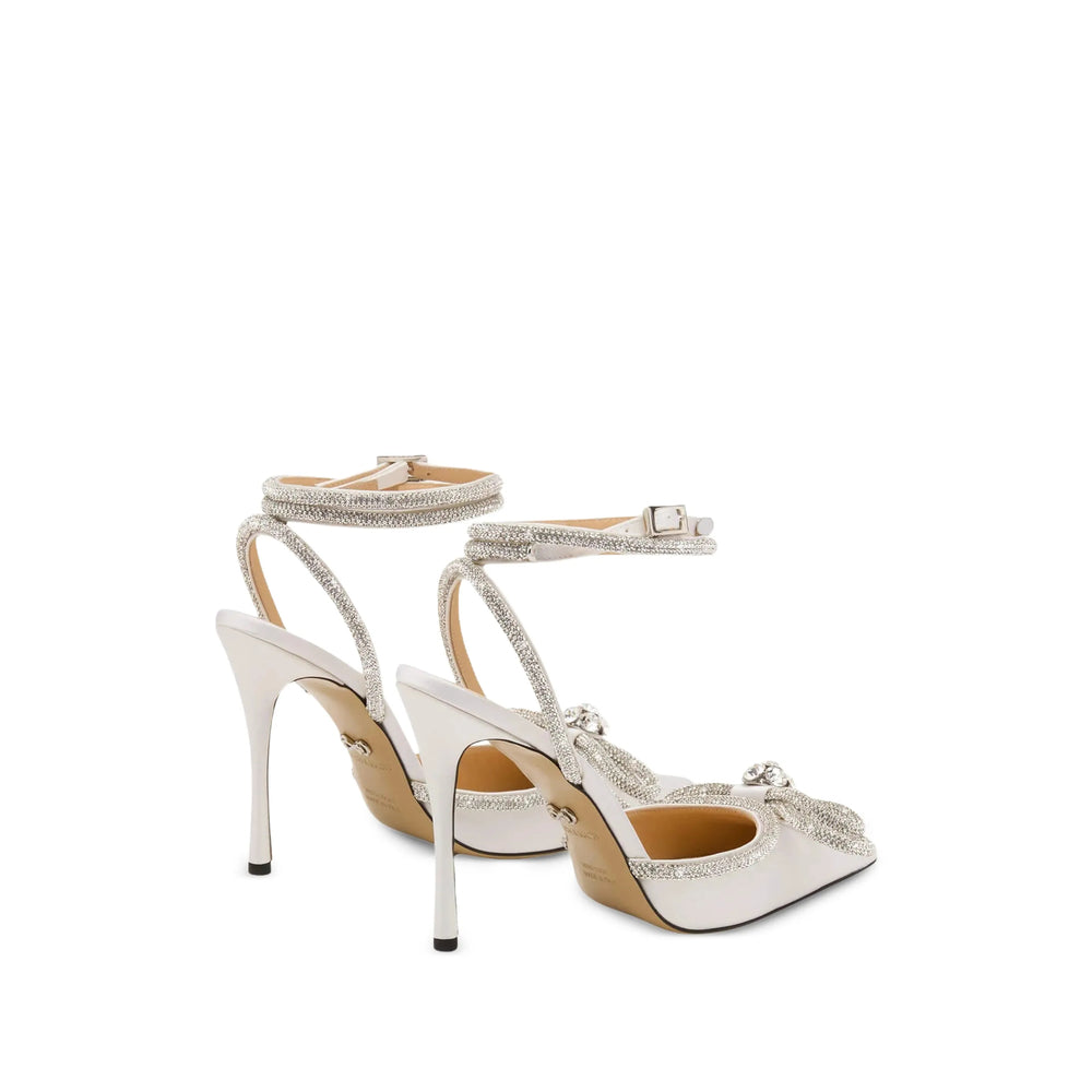 Mach & Mach pumps in white silk — detail view | La Parisienne Qatar