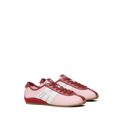 Marc Jacobs sneakers in pink — styling view | La Parisienne Qatar