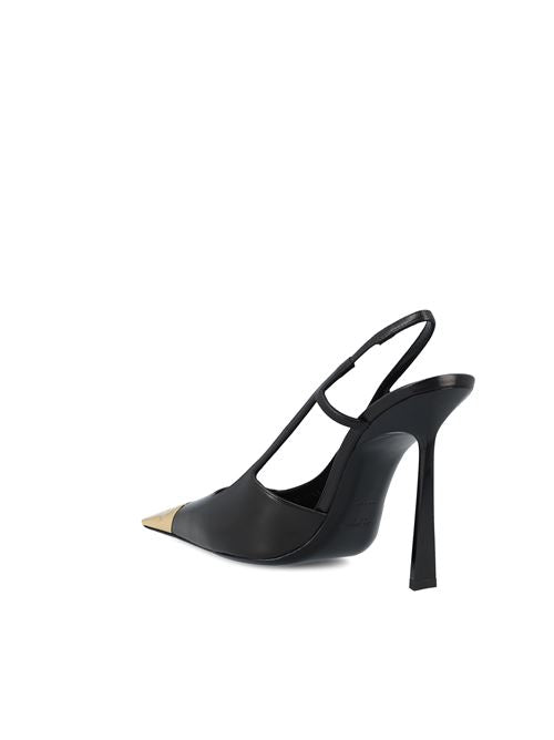 Saint Laurent Jeanne black lambskin pump — side profile | La Parisienne Qatar