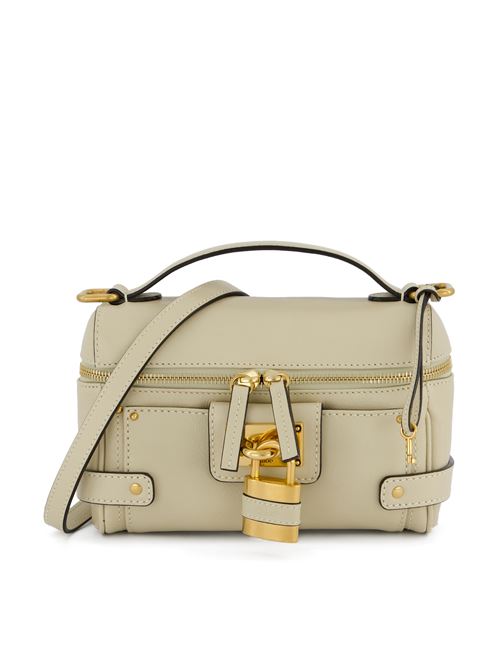 CHLOE'