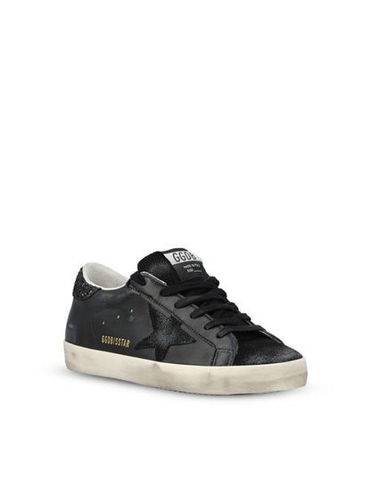 GOLDEN  GOOSE