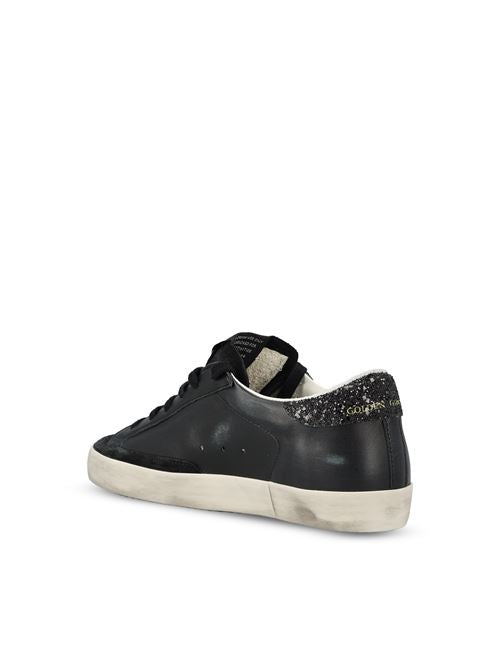 GOLDEN  GOOSE